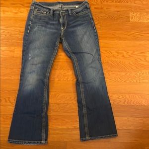 Ariat Blue Flare Wide Leg Jeans with Timeless Style